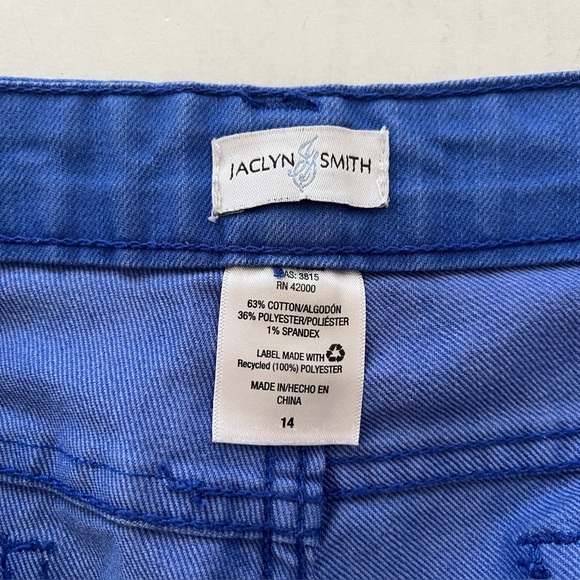 Jaclyn Smith Women SZ 14 Nautical Blue Denim Stretch Coastal Jeans Capri Beach - Picture 3 of 9